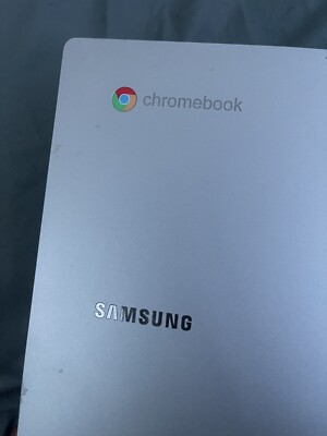 Samsung Galaxy Chromebook Go 14 in Intel Celeron 4GB RAM 32GB SSD Laptop -...