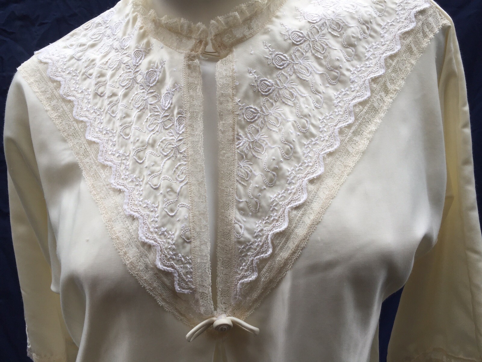 vtg 70s Christian Dior Lingerie Sz S Ivory Embroidery Lace Chemise Nightgown Bom kopen, hoge kwaliteit