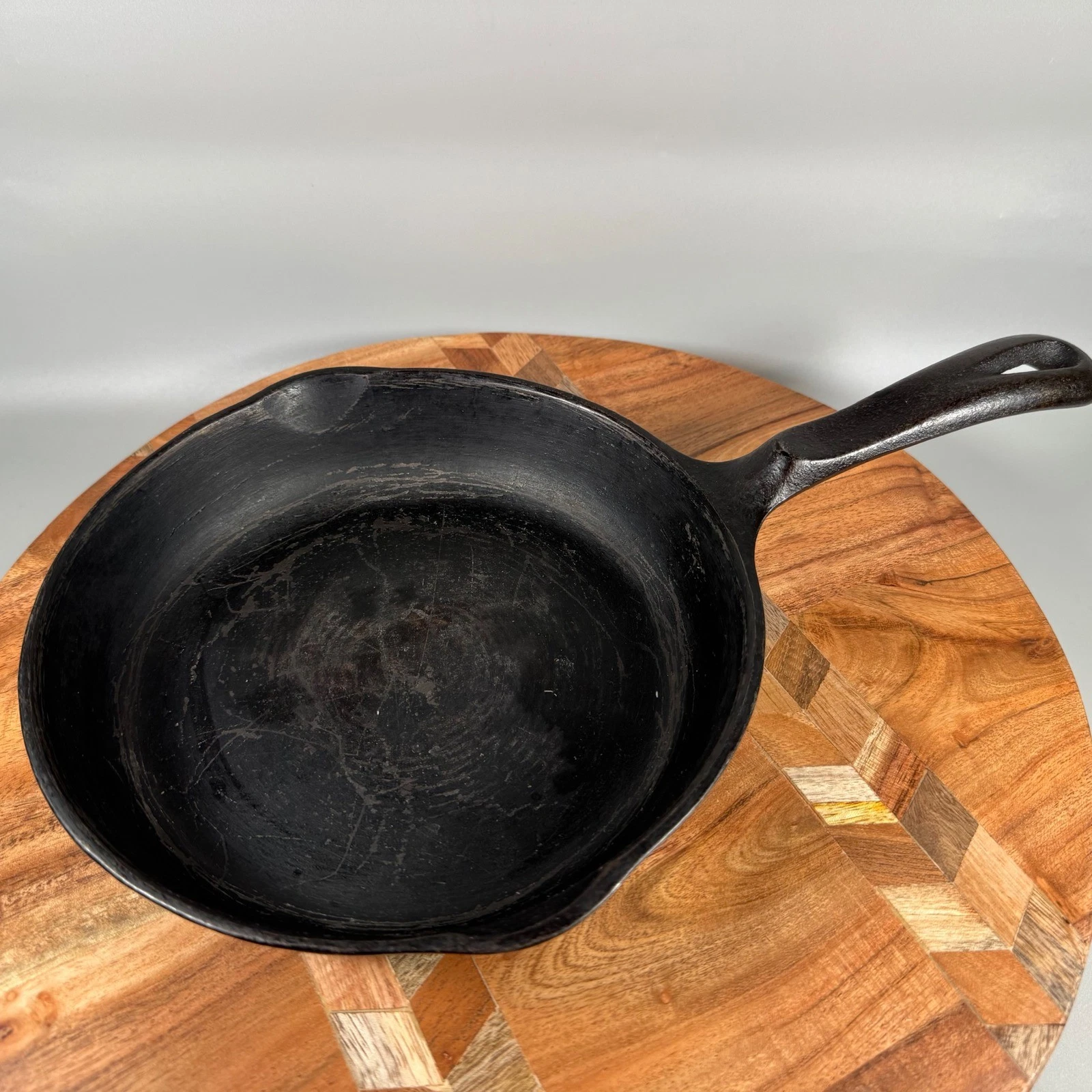 Wagner's 1891 Original 8 Inch Cast Iron Skillet Frying Pan Made in USA Black