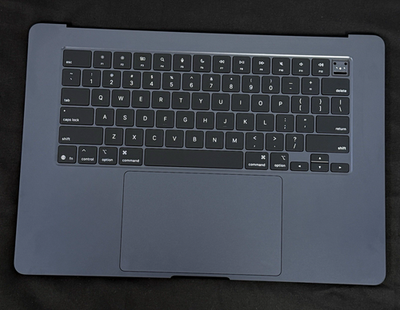 OEM Apple MacBook Air 15