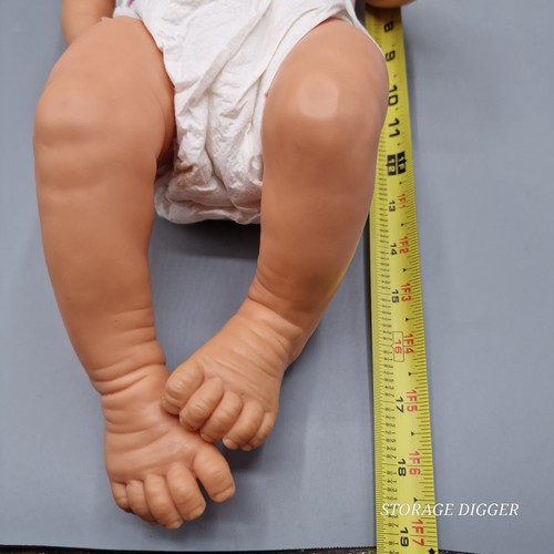 VTG Berjusa Spain Newborn Infant Baby Doll Soft Body Lifelike Realistic 19" Tall - Picture 11 of 12