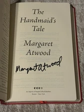 MARGARET ATWOOD SIGNED HANDMAIDS TALE BOOK - LEGENDARY AUTHOR AUTOGRAPHED!