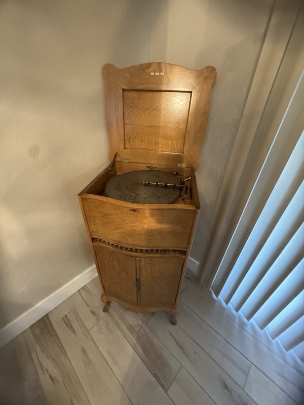 Antique Wooden Regina Music box