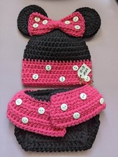 Homemade Crochet Minnie Mouse Baby Set - Diaper Cover and Baby Hat size 0-3 mo 