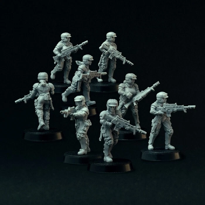 Soldiers miniatures on sale