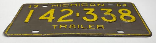 Vintage 64 Michigan Trailer License Plate I42-338 Man Cave Decor EXPIRATION 1964 - Picture 9 of 9