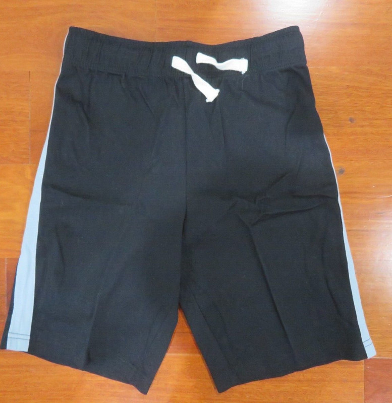 CHILDREN'S PLACE SHORTS SZ: LARGE 10/12 (BLACK)