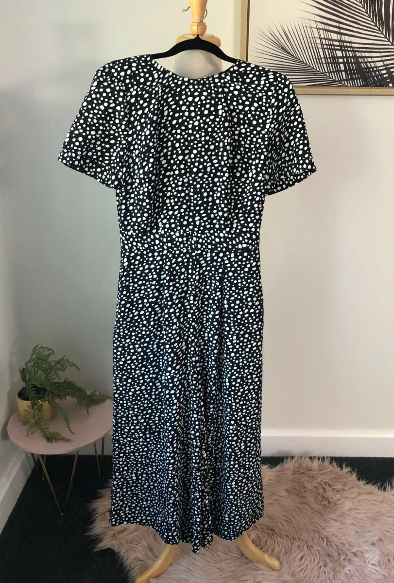 Black and white one piece jumpsuit new arrivals