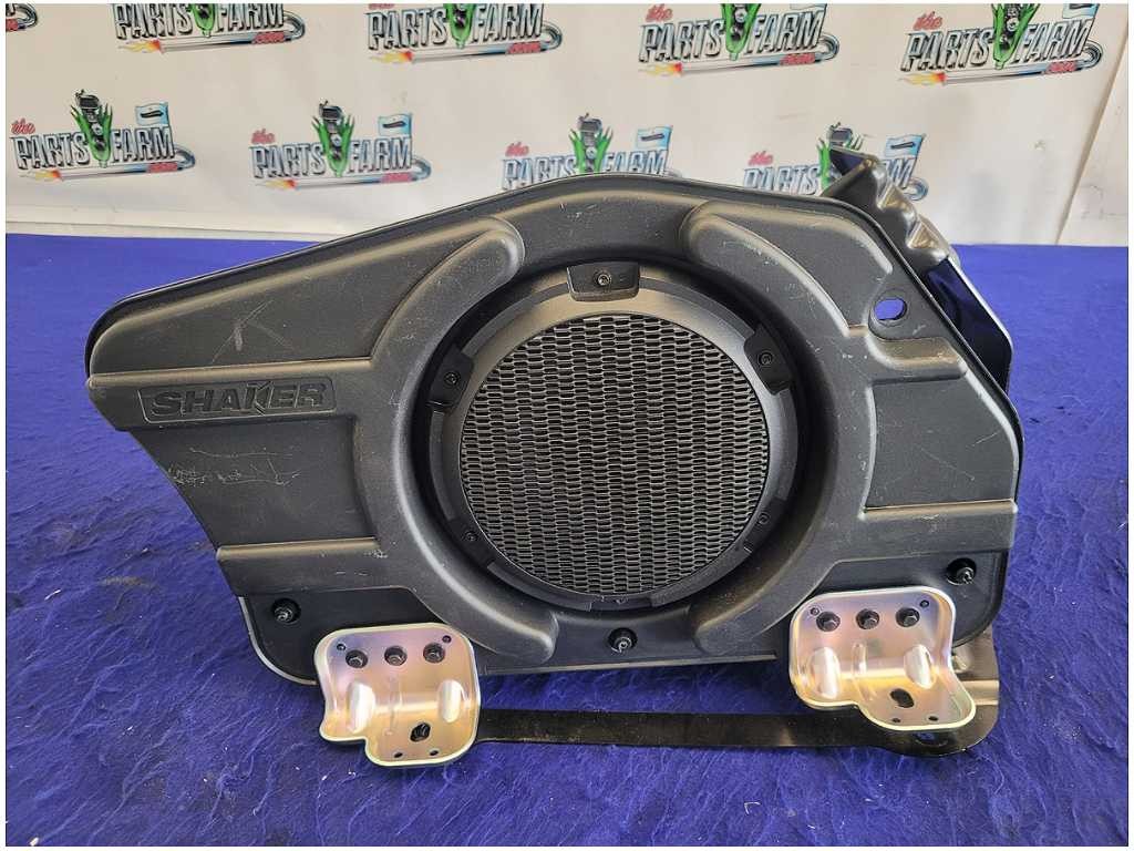 2015-2017 Ford Mustang GT Convertible Rear Subwoofer Amp Trunk