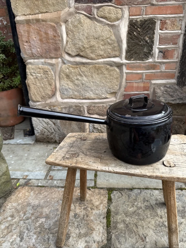 Vintage Gypsy Pan Black Enamel Long Handle Campfire Camping Heavy With Lid - Image 3 of 4