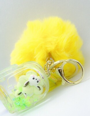 pochacco Liquid Schlüsselanhänger Schlüsselring Taschenanhänger Treibsand beweglicher Bommel Glitzer