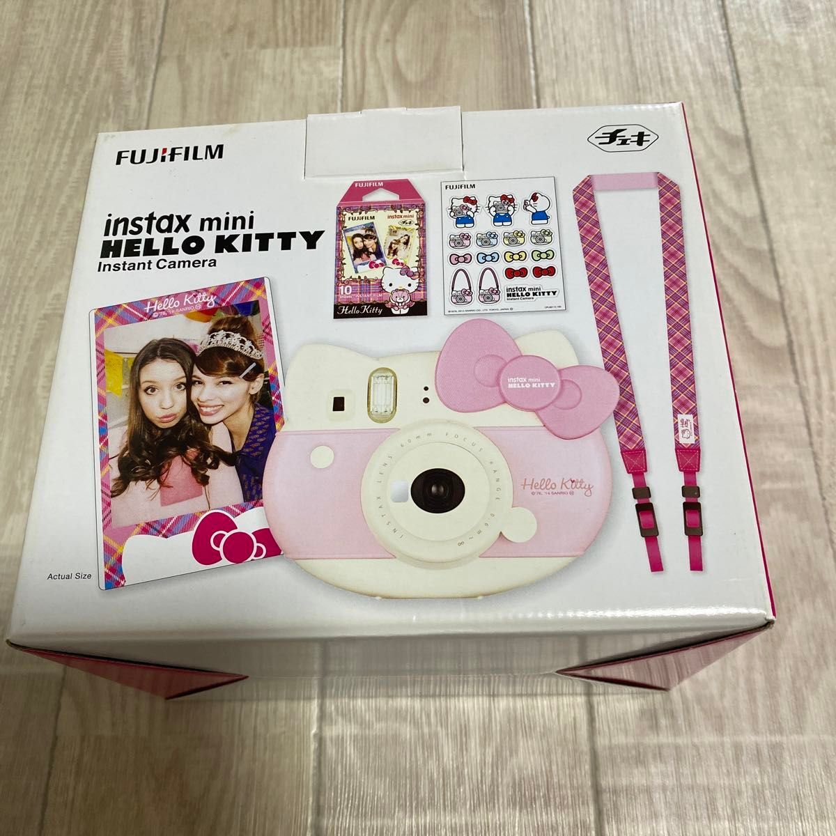 FUJIFILM Hello Kitty Fuji Instant Camera Kit Cheki Instax