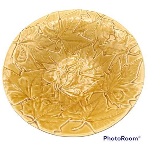 Bordallo Pinheiro Portugal Autumn Maple Leaf 12 In Serving Bowl Gold Caramel - Picture 2 of 8
