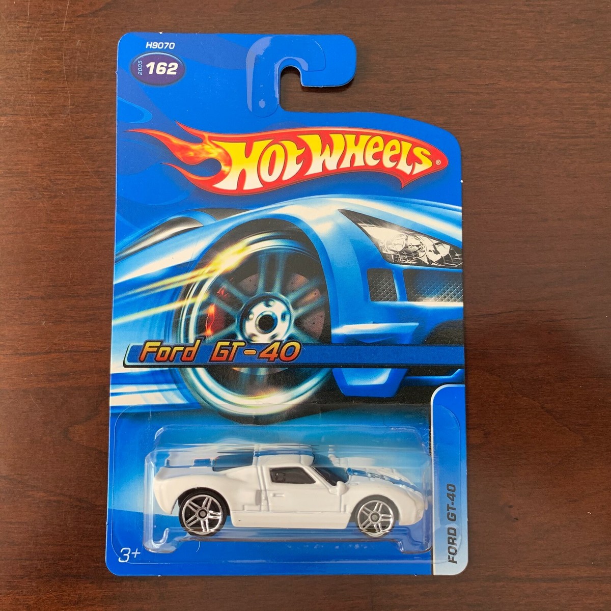 2005 Hot Wheels FORD GT-40 #162 White Blue NM Sealed | eBay