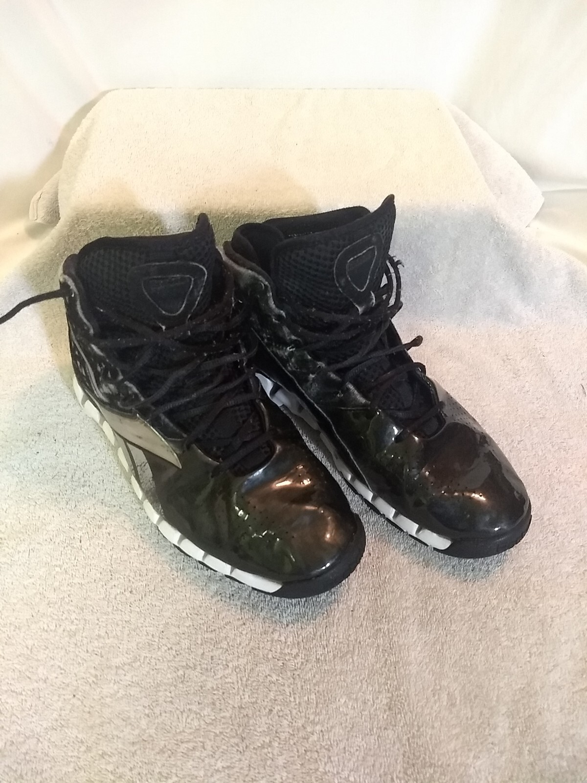 Reebok Men Zig Tech Black High Top Basketball, Size: 11 Pre-