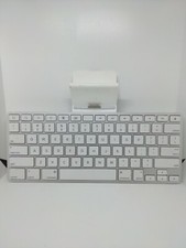 Apple A1359 MC533LL/A Portable QWERTY Standard 30-Pin Charging iPad