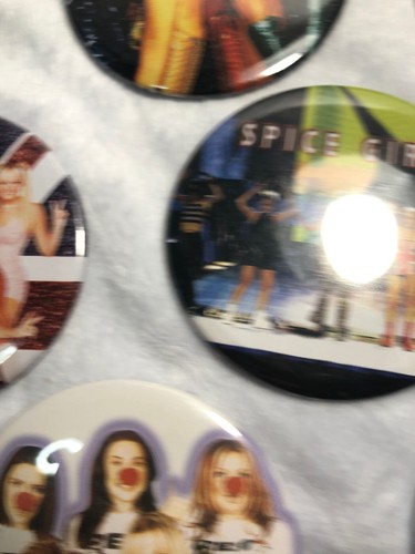 Spice Girls 2.5” Button Pin Set Pop Star Band Lot Group - Picture 7 of 9