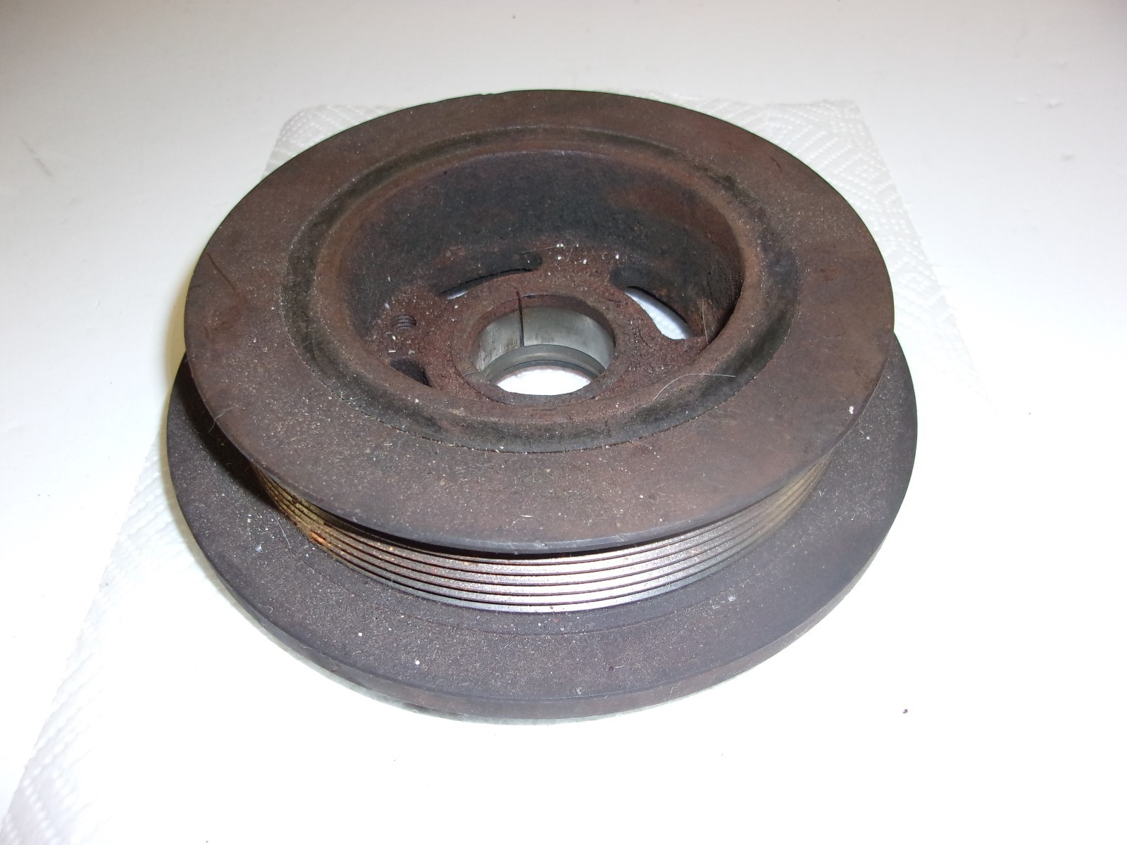 Jaguar Xj8 1998 to 2003 Engine Crankshaft Damper Pulley Assembly Aj8