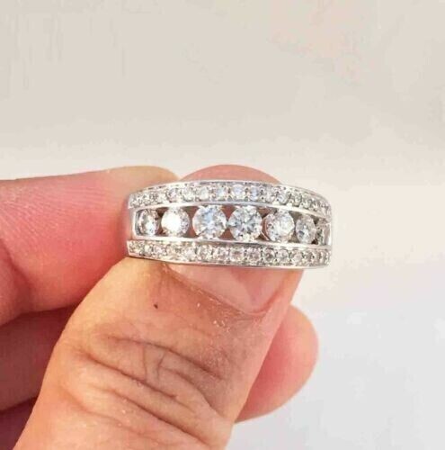2.50Ct Simulated Diamond Anniversary Ring Wedding Band 14k White Gold in Size 8 - Picture 1 of 3