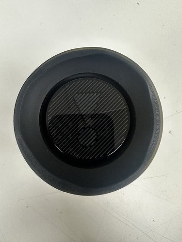 JBL FLIP 4 Black Wireless Speaker No Power For parts only /READ DESCRIPTION - Picture 4 of 5