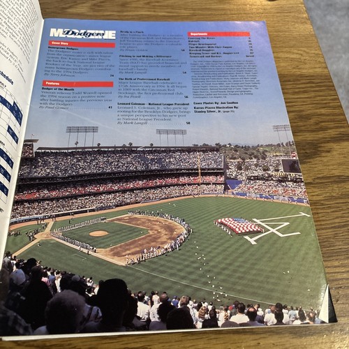 Dodgers Magazine and Scorecard Dodgers in 3d Collectors Edition 1994 - Picture 2 of 5
