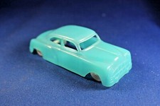 Plasticville - O-O27 - V-6 Original vintage Translucent Blue 1 - Automobile
