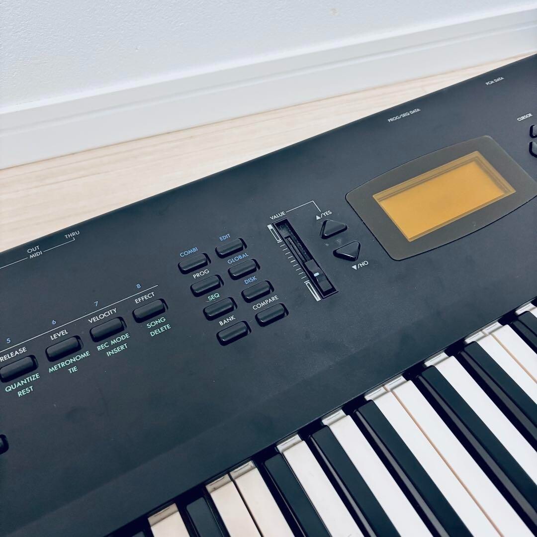 KORG X3 Synthesizer Keyboard Music Workstation Digital Japan X 3