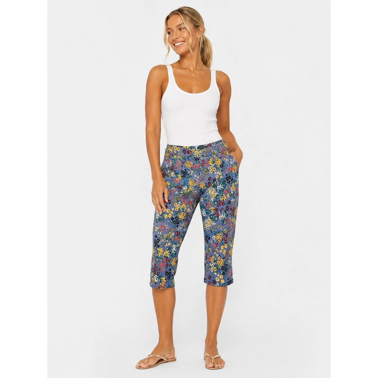 NWT Zac & Rachel Capri Pants Floral Blue Floral Stretch Size 18 XL NEW