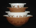 PYREX - 4 Gold, Brown, White EARLY AMERICAN Cinderella Mixing, Nesting Bowl Set