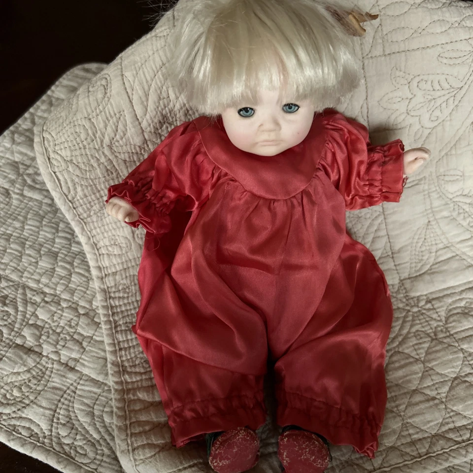 Muñecas de colección de Pauline My First Christmas 1995 Pauline Bjonness Jacobsen RARAS NUEVAS EN CAJA Foto 2 de 4