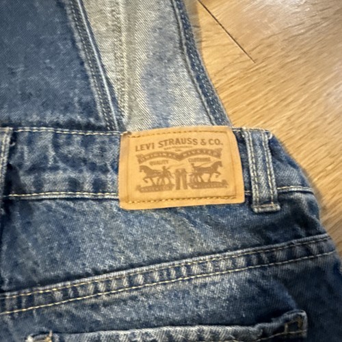 Levis Girls Denim Shortalls Jean Shorts Overalls Distressed Size 7 y - Picture 6 of 10