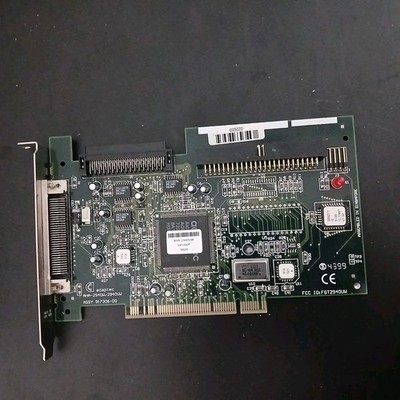 Adaptec PCI SCSI Karte 50 Pin SCSI Ribbon extern & intern 68pin AHA-2940W/UW