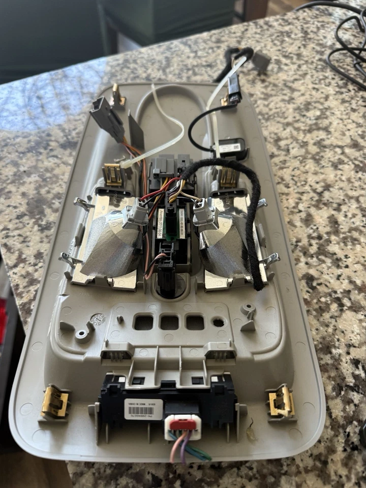 Chevrolet Equinox GMC Terrain 2012-2015 consola superior domo mapa luz fabricante de equipos originales usado Foto 3 de 4