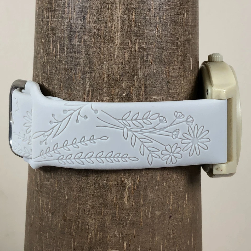 Nixon Time Teller Women 11A Cream Floral Silicone Band Quartz 41mm Watch 7 1/2" - Image 3 of 4