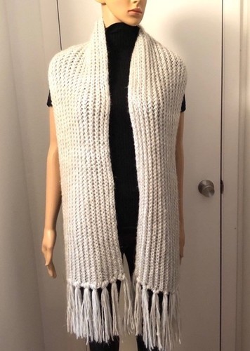 Oversize Strick Schal Off White Silber Metallic Fäden - Bild 6 von 10