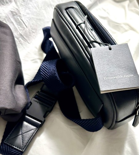 $1695, nuevo con etiquetas bolsa de viaje tela de pellets Zegna, bandolera - Imagen 8 de 24
