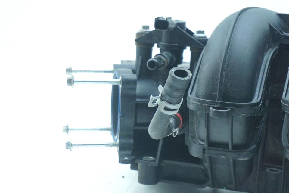 Ford Fusion 2014-2016 2,5 L L4 motor delantero gasolina colector de admisión de aire OEM Foto 2 de 4