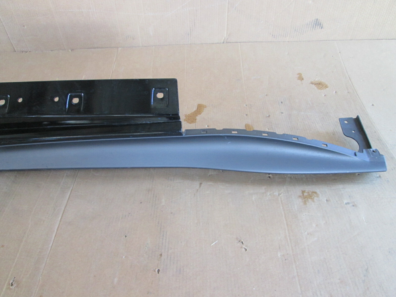 Ferrari F12 Berlinetta LH Rocker Panel / Side Skirt # 84306400 