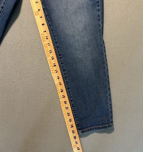 D. Jeans Womens Plus Size 20W Ankle Blue Denim Recycled Sustainable - Picture 7 of 8