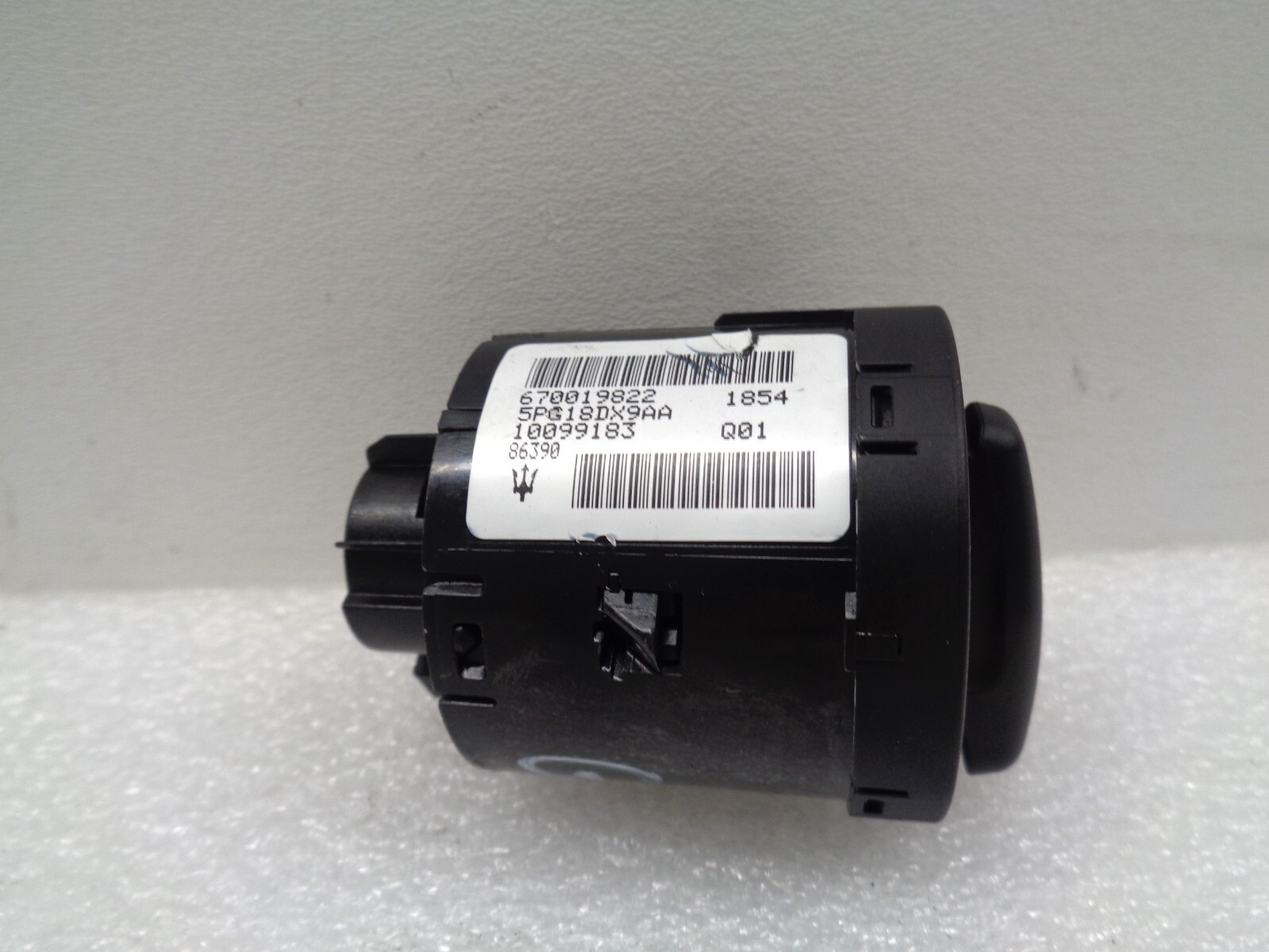 14-19 Maserati Ghibli Front Dash Headlight Control Switch 670019822 OEM AK240266