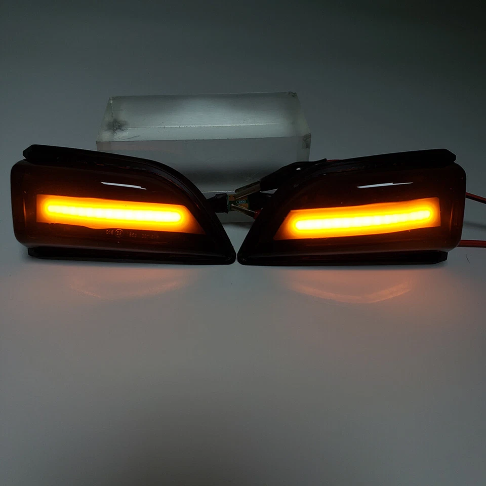 Luz intermitente de espejo retrovisor con luz de señal de giro dinámica para Volvo XC60 2008-14 EE. UU. Foto 4 de 4