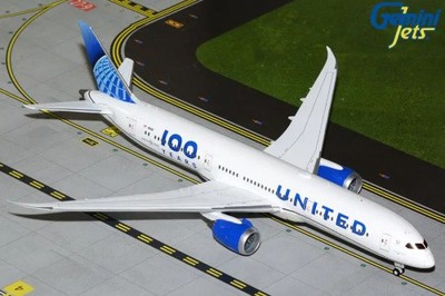 GeminiJets Boeing 787-9 United ''100 Years'' N61101 1:200 Modellflugzeug