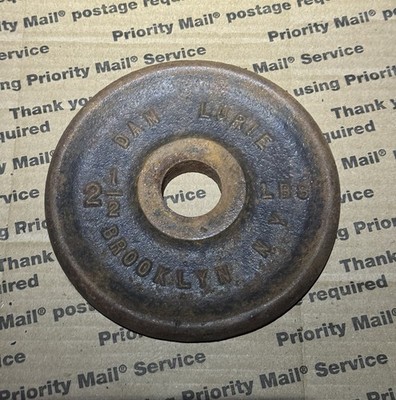Vintage Dan Lurie Brooklyn NY Standard Weight Plate 2 1/2 LBS - Single Cast Iron