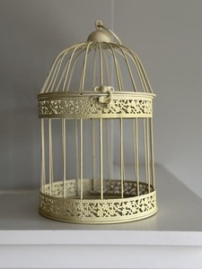 VTG VICTORIAN- STYLE Pastel Yellow Metal Bird Cage Decor 12”