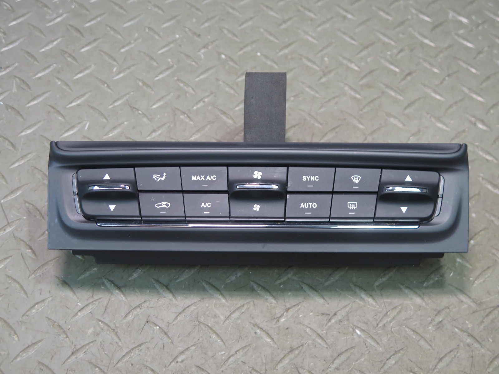 Maserati Quattroporte 2017-2021 A/c switch