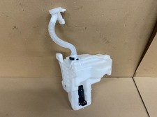 SKODA SCALA WINDSCREEN WASHER BOTTLE & JET PUMP   2Q0955453F   2023-2026   C1718