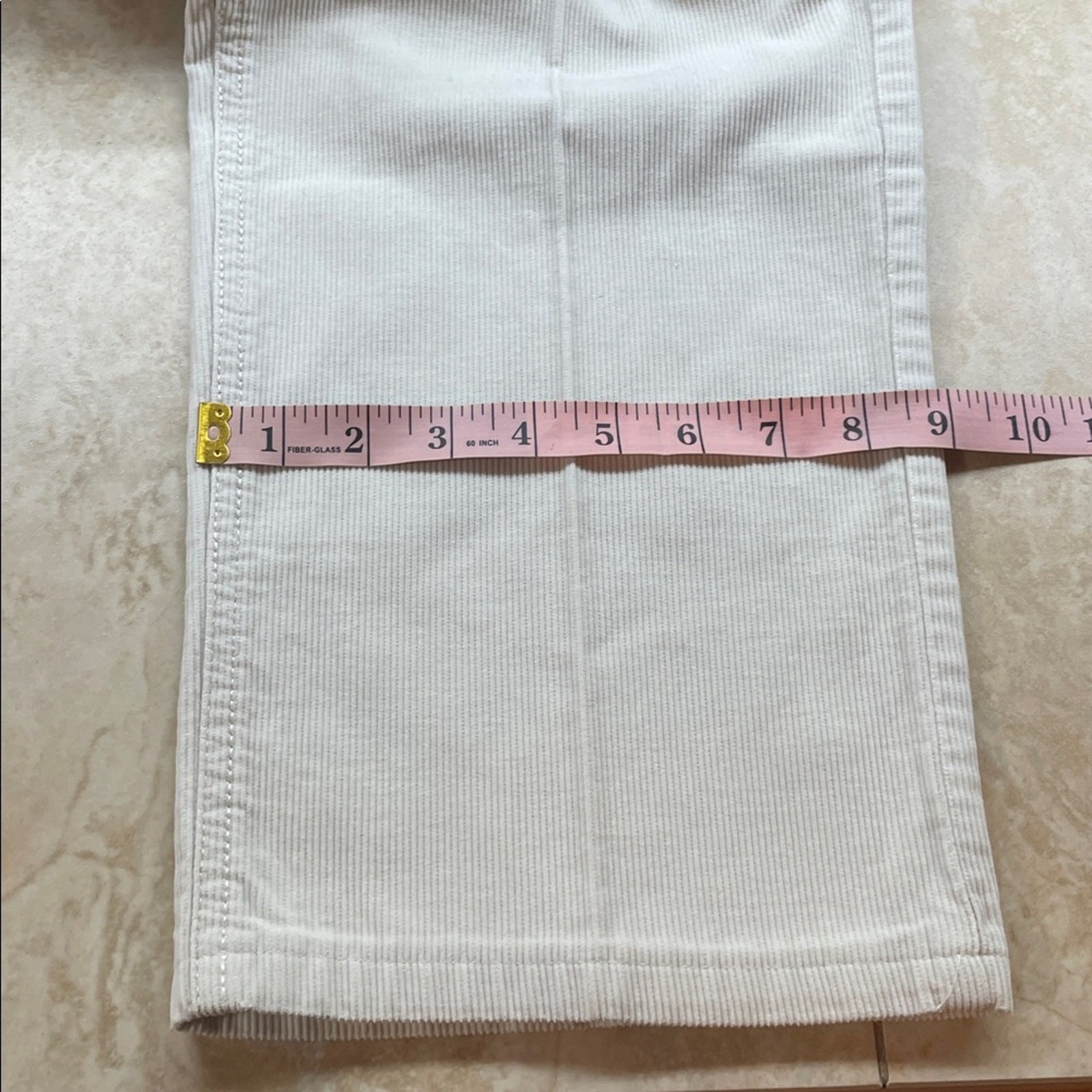 Lands’ End Men’s 36 Corduroy Pants Relaxed Fit Slightly Tapered Leg 100% Cotton