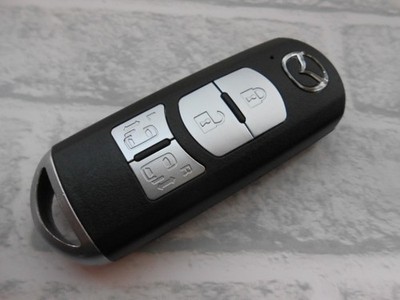 Mazd4 ButtAA8729 Keyless Smart Key MPV Premacy Biante B210318 Y3