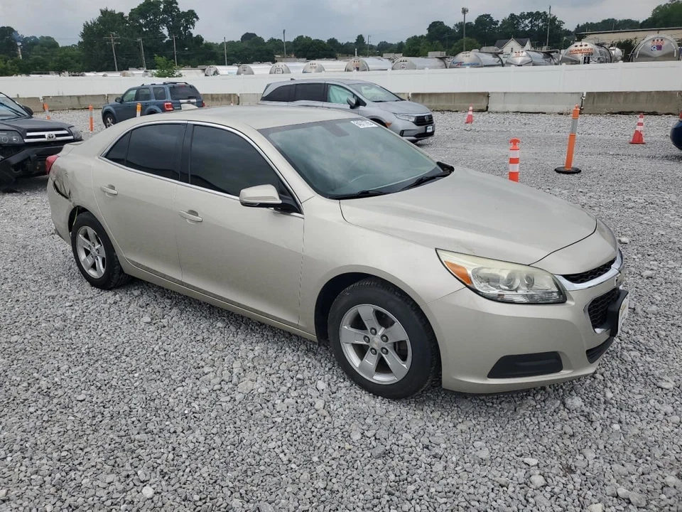 Chevrolet Malibu 2015 depósito de lavadora fabricante de equipos originales 2,50 L usado 132 k millas Foto 4 de 4