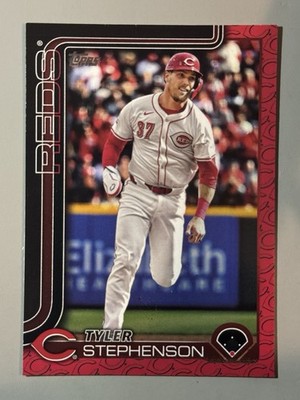 Tyler Stephenson 2025 Topps Series Team Border Logo SSP Variation #31 Case Hit